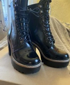 Recurate CORE BLACK LEATHER - SM REBOOTED