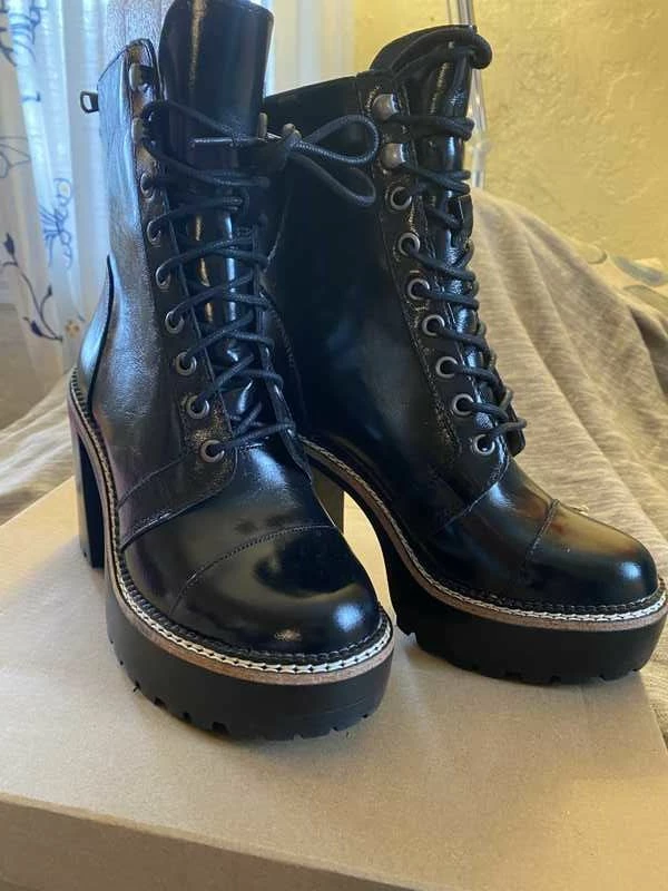 Recurate CORE BLACK LEATHER - SM REBOOTED