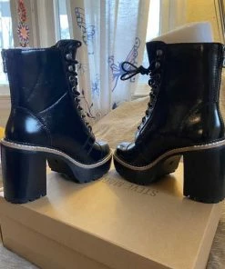 Recurate CORE BLACK LEATHER - SM REBOOTED