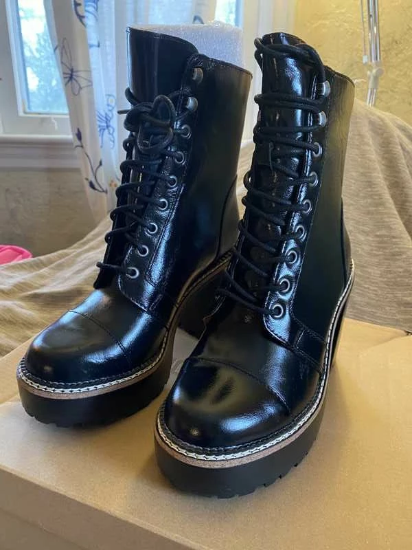 Recurate CORE BLACK LEATHER - SM REBOOTED