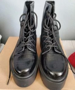 Recurate HENSON BLACK - SM REBOOTED