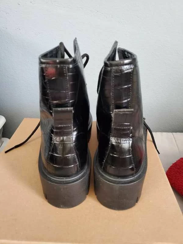 Recurate HENSON BLACK - SM REBOOTED