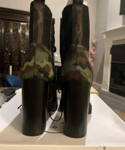 Recurate RESALE LATCH CAMOUFLAGE - SM REBOOTED