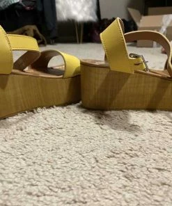 Recurate CONNECTION YELLOW LEATHER - SM REBOOTED RESALE