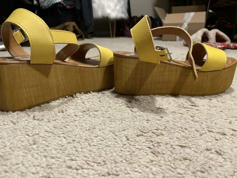 Recurate CONNECTION YELLOW LEATHER - SM REBOOTED RESALE