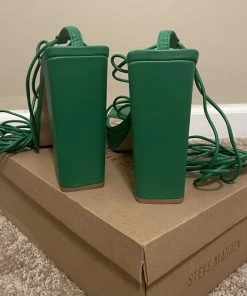 Recurate MANZIE GREEN - SM REBOOTED