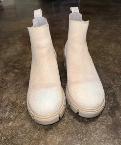 Recurate HOWLER SAND SUEDE