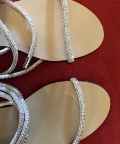 Recurate TWIRL-R RHINESTONES - SM REBOOTED RESALE