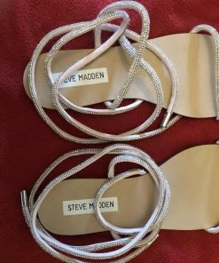 Recurate TWIRL-R RHINESTONES - SM REBOOTED RESALE