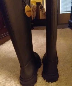 Recurate LODGE BLACK - SM REBOOTED