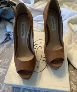 Recurate DEANNA TAN NUBUCK - SM REBOOTED