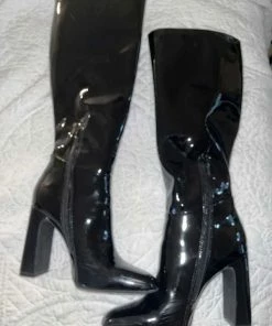 Recurate AMBROSE BLACK PATENT - SM REBOOTED