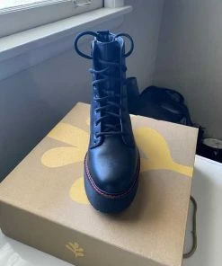 Recurate KREED BLACK PARIS - SM REBOOTED