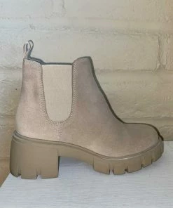 Recurate HOWLER SAND SUEDE