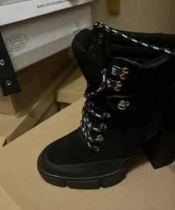 Recurate RESALE PENALTY BLACK - SM REBOOTED