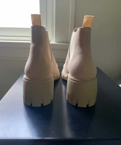 Recurate HOWLER SAND SUEDE