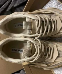 Recurate POSSESSION TAN - SM REBOOTED RESALE