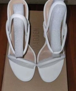 Recurate CAROLENA WHITE - SM REBOOTED