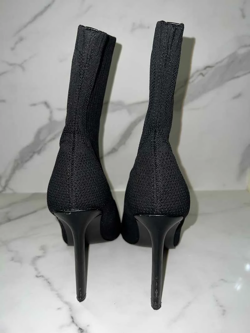 Recurate DISCREET BLACK - SM REBOOTED