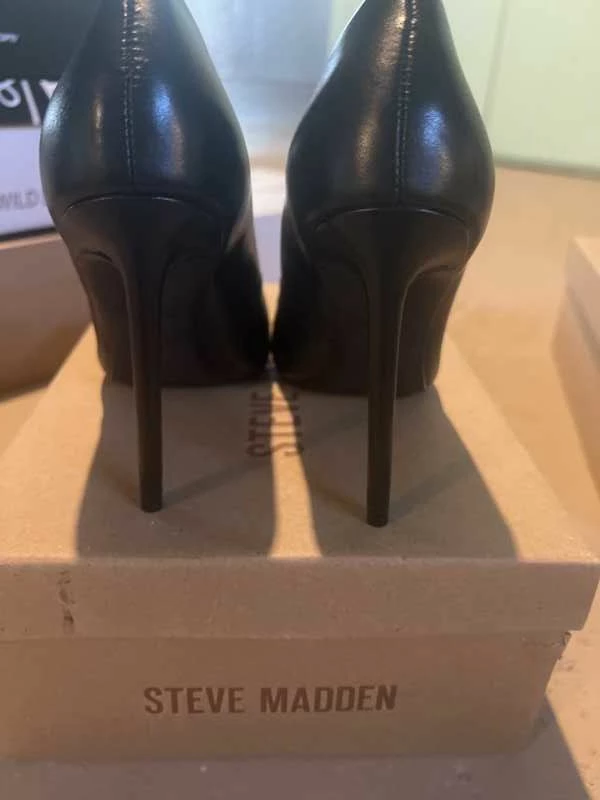 Recurate VALA BLACK LEATHER - SM REBOOTED