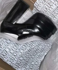 Recurate CATELYN BLACK - SM REBOOTED