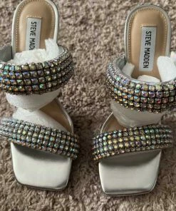 Recurate KAYLEE SILVER - SM REBOOTED RESALE