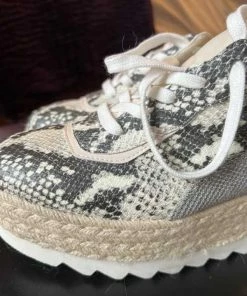 Recurate RESALE Steve Madden Knockout Platform Espadrille Sneaker - SM REBOOTED