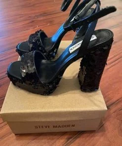 Recurate LESSA-S BLACK - SM REBOOTED