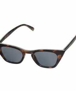 SteveMadden ACCESSORIES CAT-EYE SUNGLASSES TORTOISE